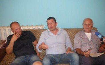 Прекратени са договорите на петима футболисти на Шумен 2010