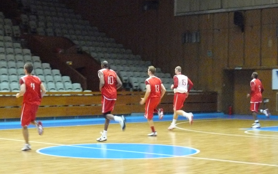 Центърът на Шарлероа: Лукойл е много бърз, а ние още не сме на ниво