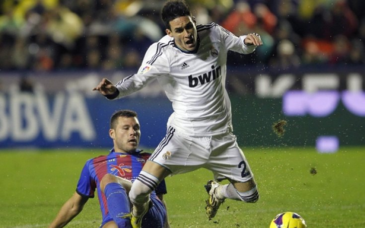 Давид Наваро за сблъсъка с Роналдо: Не исках да му причиня контузия