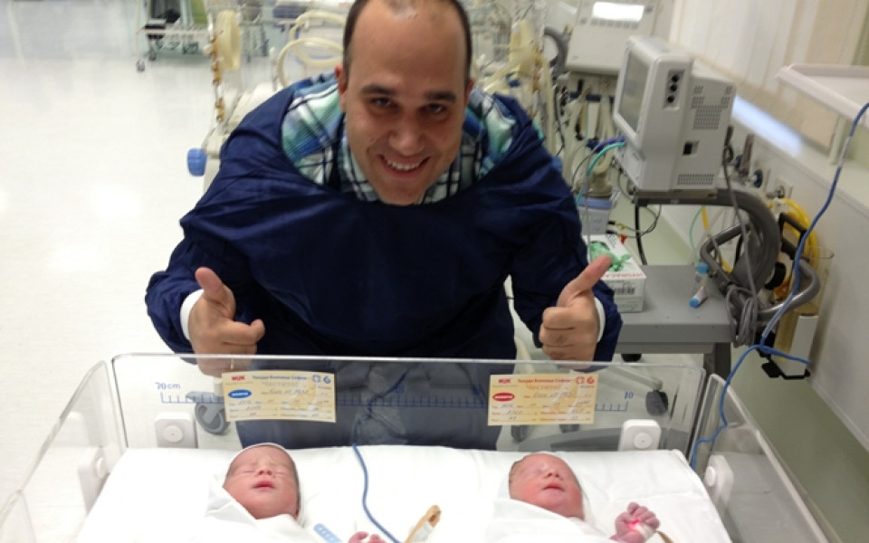 Ники Александров стана баща на близнаци