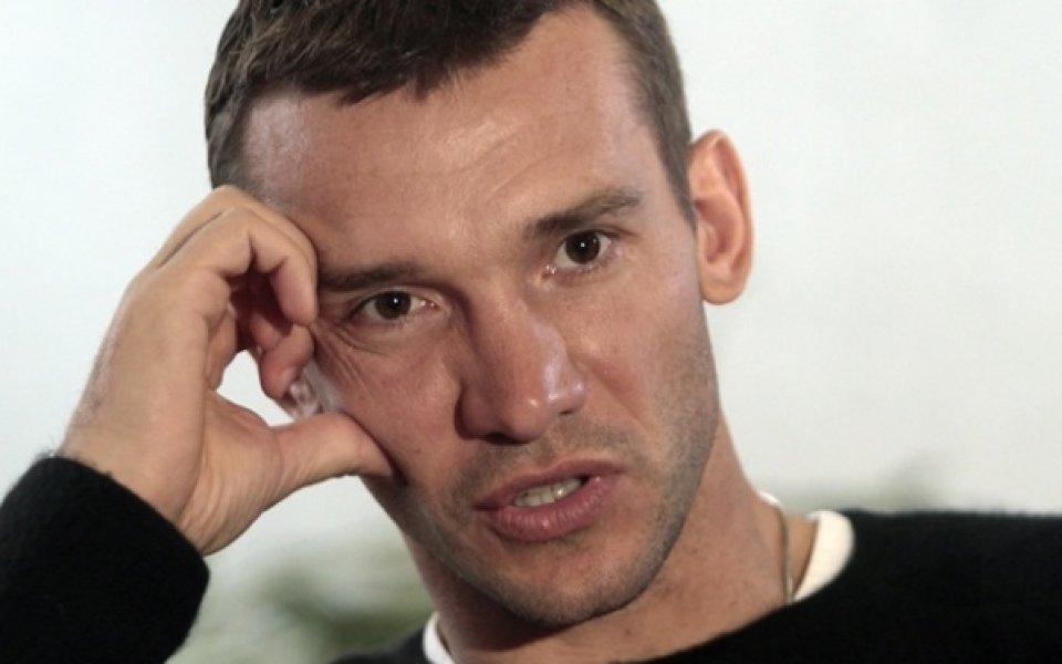 Шевченко ухажва БГ плеймейтка