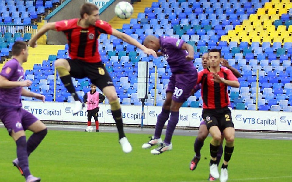 Локо Сф връща опитен играч след дълго отсъствие