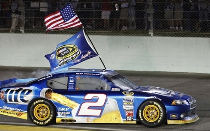 Брад Кеселовски е новият шампион в НАСКАР