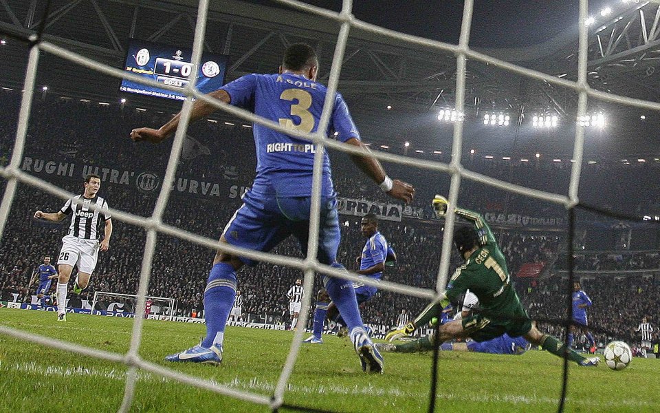 Челси помогнал на Ювентус със слаба тактика