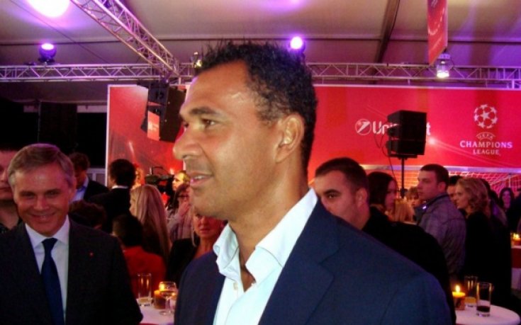 Гулит шокиран от уволнението на Ди Матео