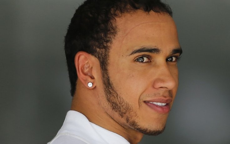 Люис Хамилтън над всички и във втората свободна тренировка