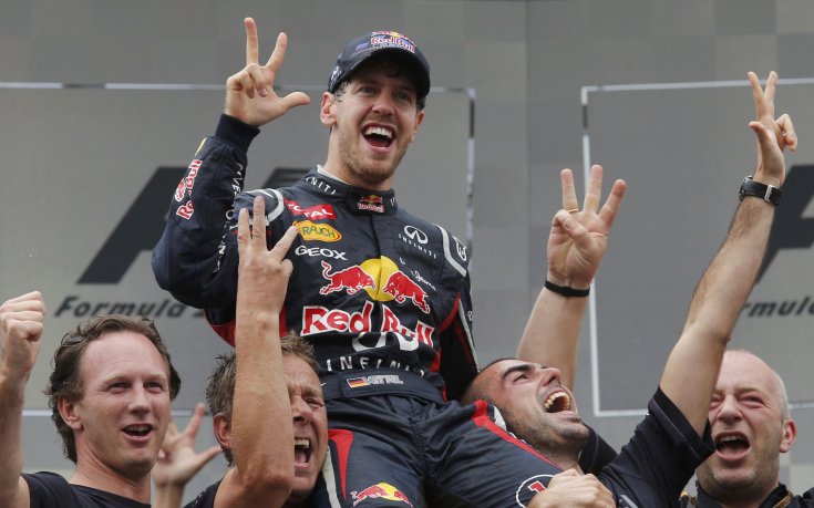 Ангела Меркел: Фетел си гарантира място в историята на Формула 1