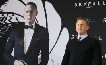 Сър Алекс Фъргюсън опитал да вербува агент 007