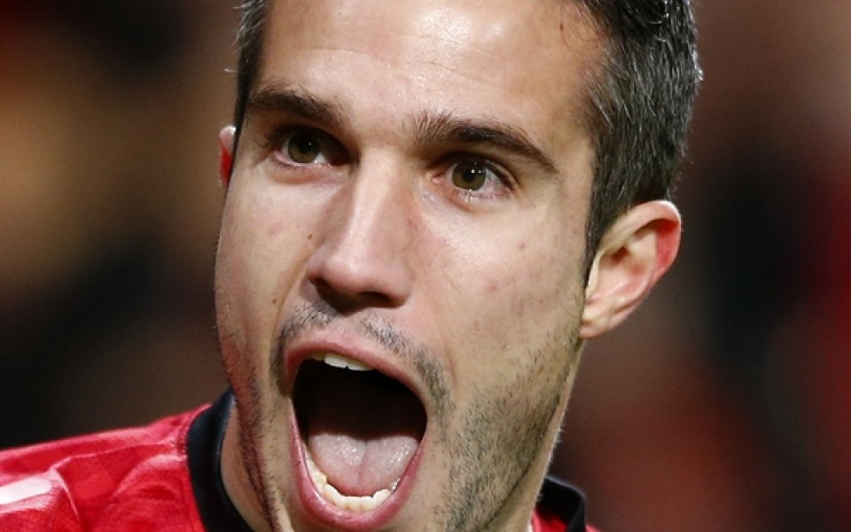 ВИДЕО: Юнайтед и Сити с нови победи, Перси отбеляза най-бързия гол във Висшата лига