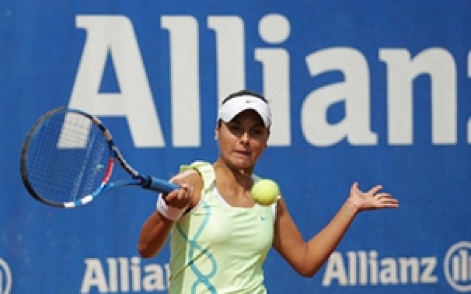 Томова се класира за полуфиналите в Анталия