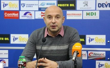 Херо подписа за още 3 години с Черноморец