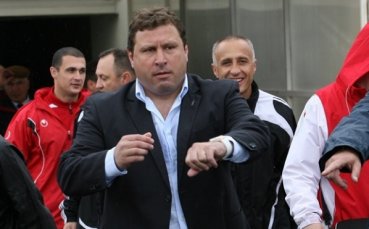 Вили Вуцов: Трябва да съм луд, за да си пожелая Левски или ЦСКА за Купата