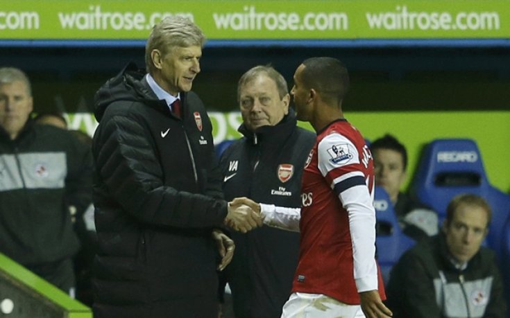 Уолкът намекна, че може да остане в Арсенал