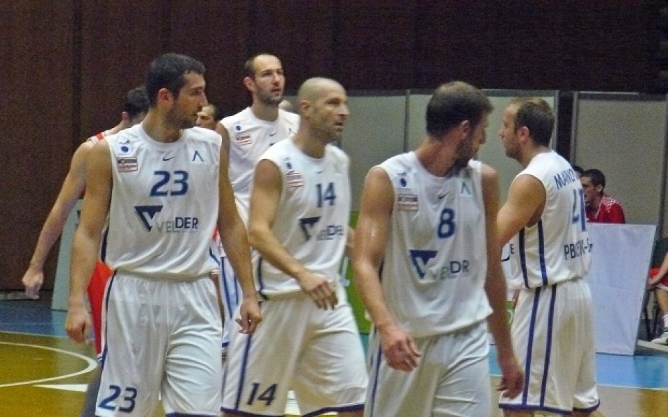 Левски влиза в тежка серия - три мача за седмица, и две гостувания