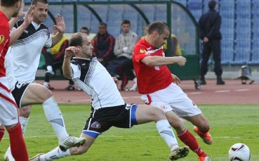 И Костадин Стоянов тръгва с ЦСКА за Турция