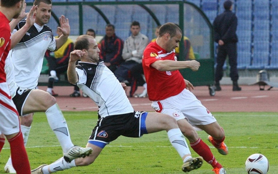 И Костадин Стоянов тръгва с ЦСКА за Турция