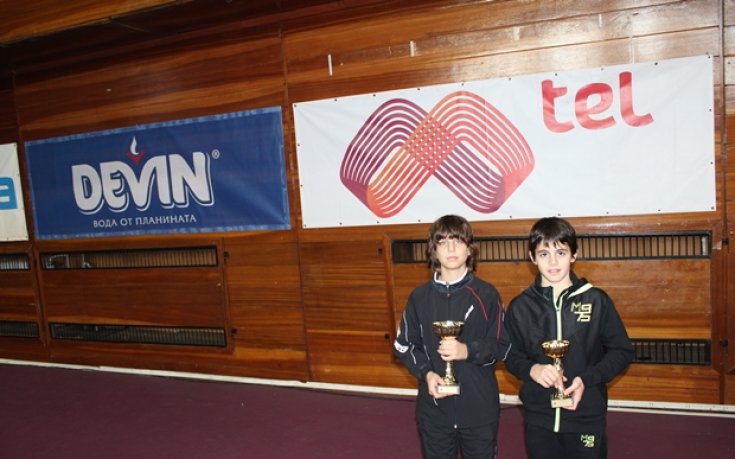 Адриан Андреев и Розалина Юсева взеха титлите при 12-годишните в зала „София”