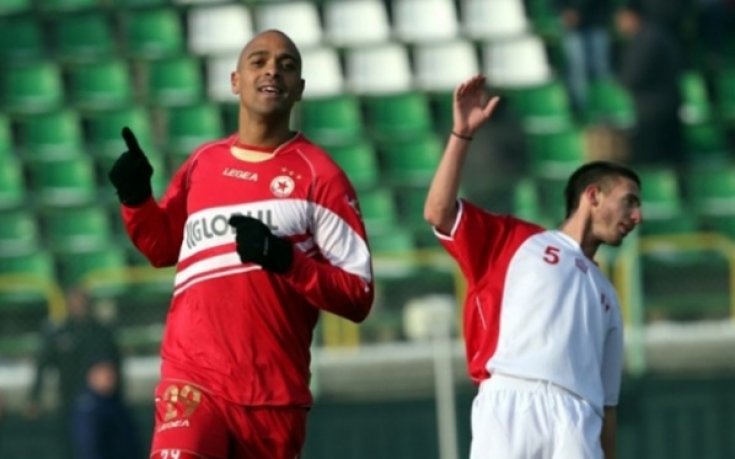 ЦСКА отново освободи Тасио