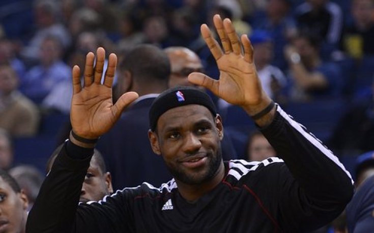 ВИДЕО: ЛеБрон написа нова страница в историята - 20 хиляди точки