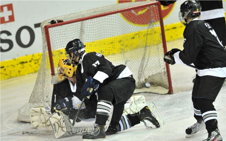 СНИМКИ: Смазахме Нова Зеландия 6:0 на световното по хокей на лед