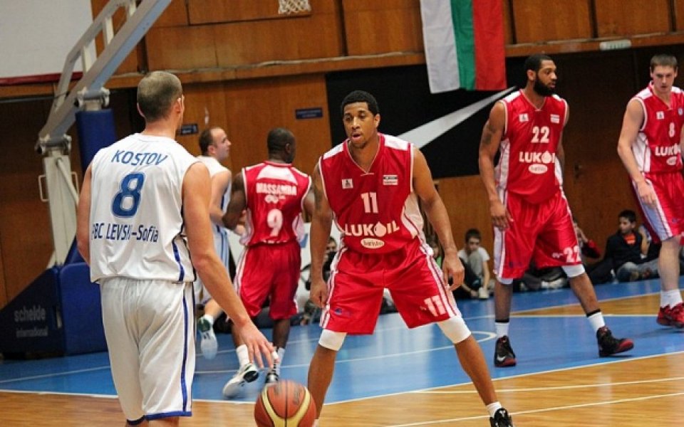 Лукойл би Черно море у дома в Правец, Попович дебютира