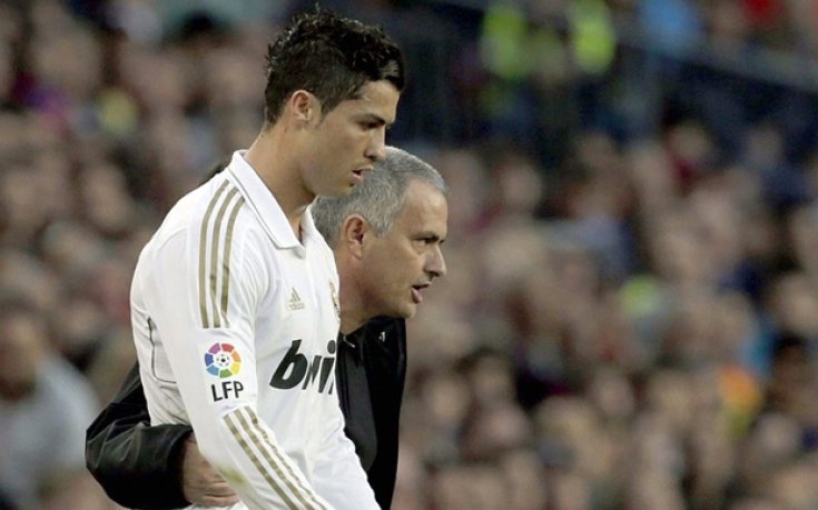 Лапорта: Жорже Мендеш предлагаше на Барса Кристиано и Моуриньо