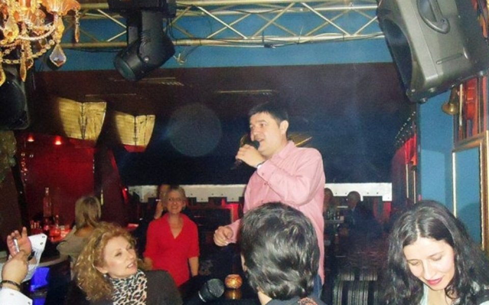 И Гонг на лагер в Сандански