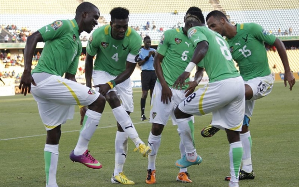 ВИДЕО: Того изхвърли Алжир от Купата на Африка, счупена врата прекъсна мача