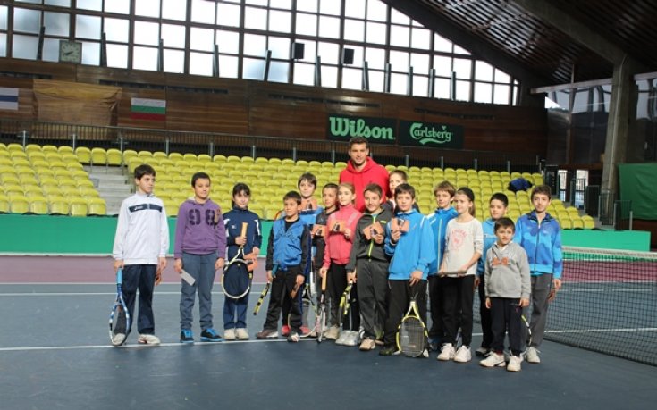 СНИМКИ: Григор Димитров изнесе открит урок и на софийските деца