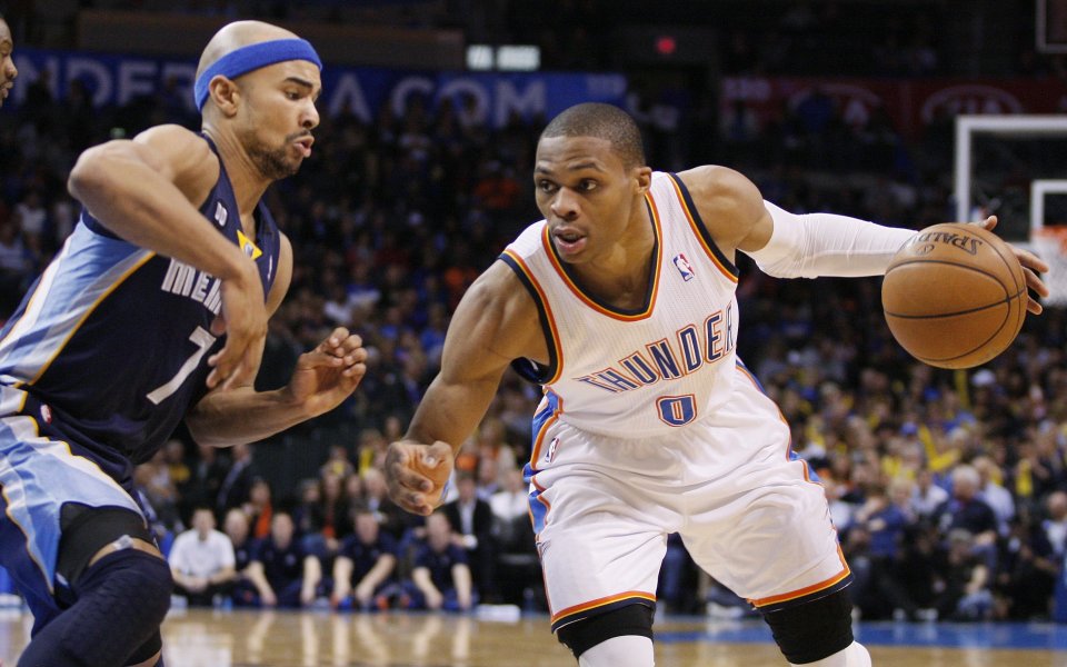 ВИДЕО: Оклахома отвя Мемфис, Голдън Стейт излъга Далас