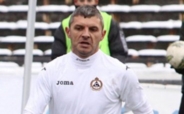Славия чака Здравко Лазаров в близките дни