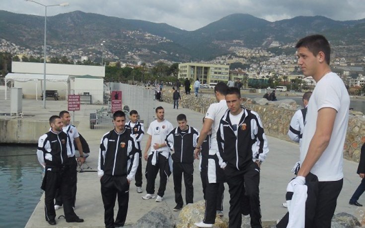 Разходка в Алания през първия почивен ден от лагера на Локо Пловдив