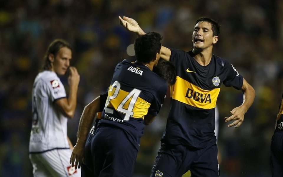 Ривър и Бока стартираха с победи в Аржентина