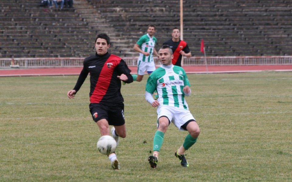ВИДЕО: Локо Пд надви Берое в контрола