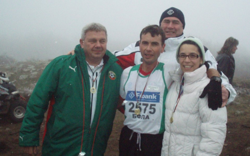 Шабан Мустафа и Милка Михайлова спечелиха първото зимно планинско бягане