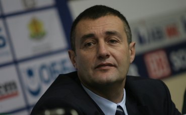 Нейков и Асоциацията за университетски спорт със съвместна пресконференция
