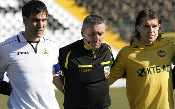 Съдийската комисия спря правата на Ахмед Ахмед до края на сезона