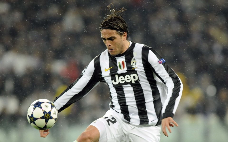 Нападател на Ювентус си пожела Малага в Шампионската лига