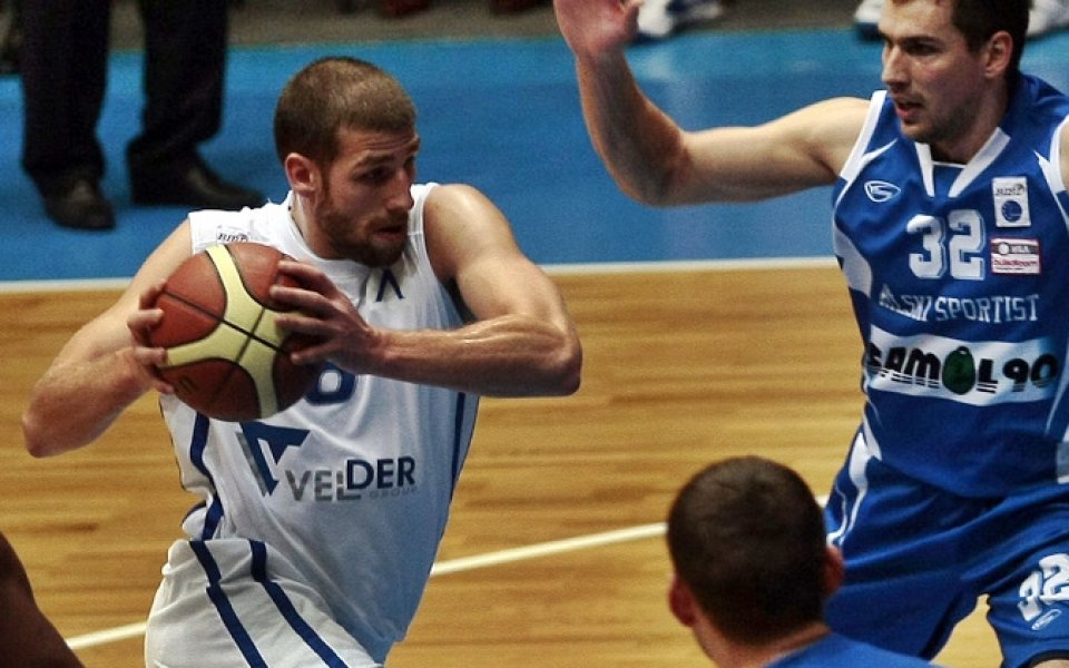 Костов на резонанс в петък, аут до края на редовния сезон за Левски