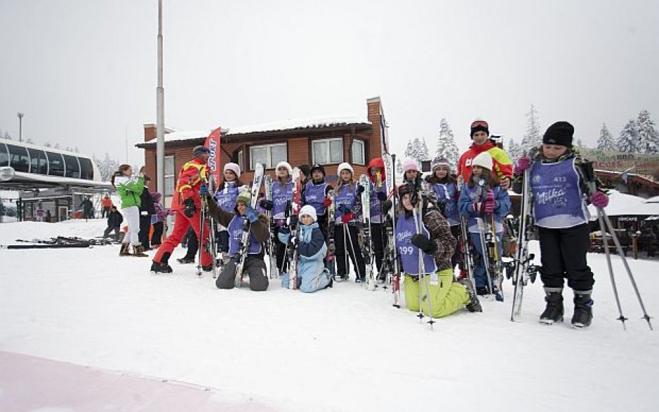Боровец - домакин на финалното състезание „Научи се да караш ски”