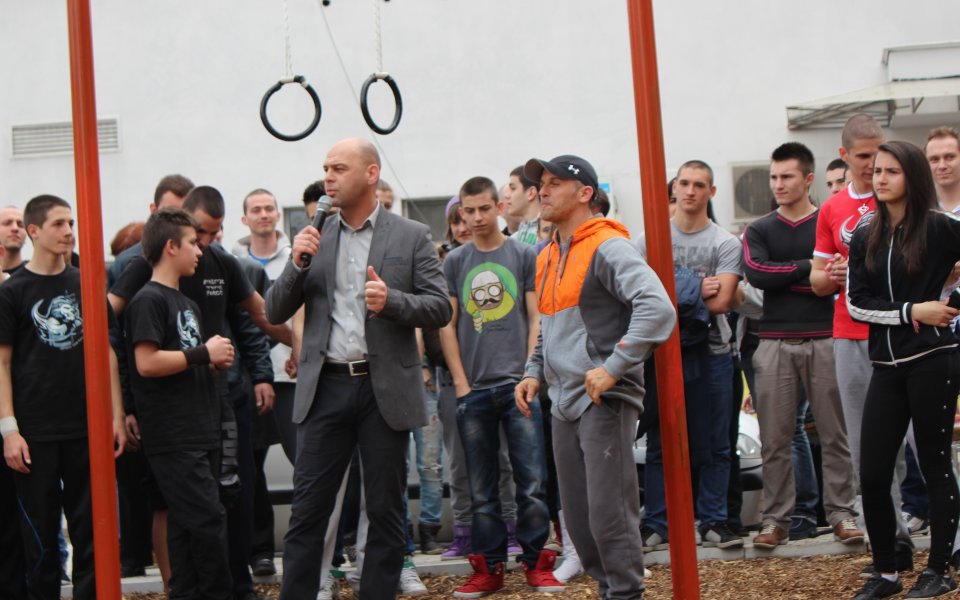 Йордан Йовчев откри нова спортна площадка в родния си град Пловдив