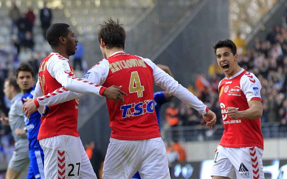 ВИДЕО: Лион се срина тотално, ниже загуби поред