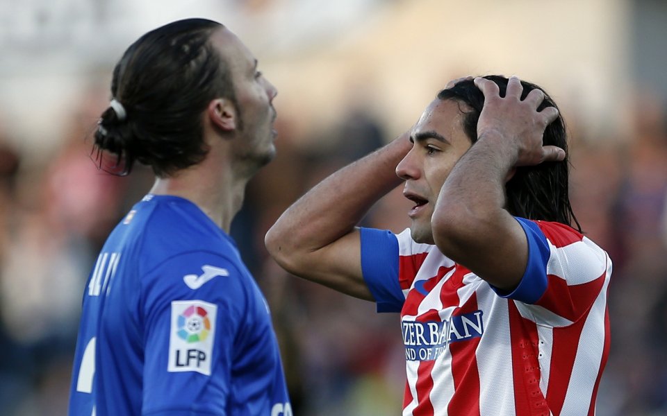 Атлетико завърши с девет души и без голове срещу Хетафе