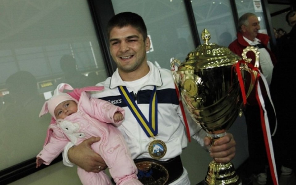 Иво Ангелов остана без медал в категория до 59 килограма