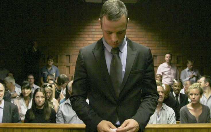 Конфискуваха телефони на полицаи-папараци, снимали Писториус