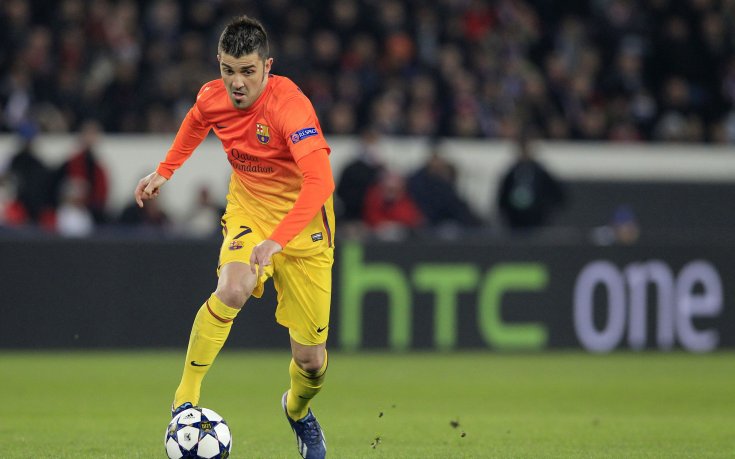 Барса продава Вия, Санчес и Адриано