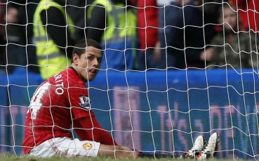 Сър Алекс се опасява, че Чичарито мисли за напускане