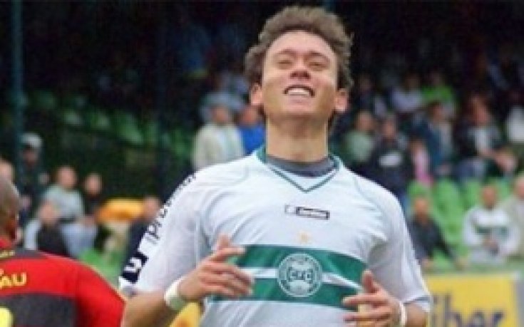 Барселона може да задържи Кеирисон