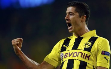 Сър Алекс потрива ръце за Левандовски: Вече няма как да отиде в Байерн