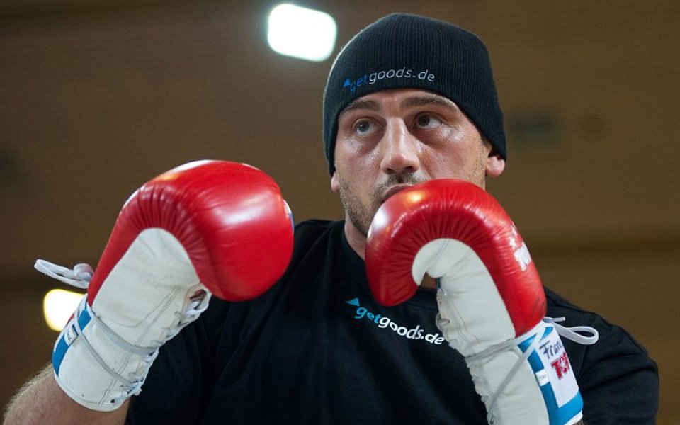 Пианета се надява да детронира Кличко